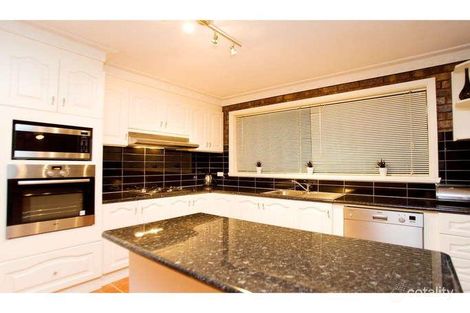 Property photo of 33 Oxford Drive Thomastown VIC 3074