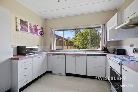 Property photo of 19 Ocean View Road Gorokan NSW 2263