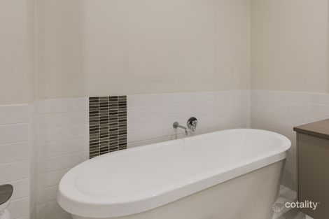 Property photo of 11 Trinity Close Canning Vale WA 6155