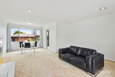 Property photo of 4 Dickson Avenue Mount Warrigal NSW 2528