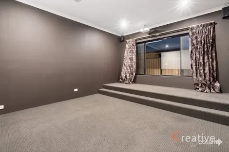 Property photo of 24 Petrona Crescent Piara Waters WA 6112