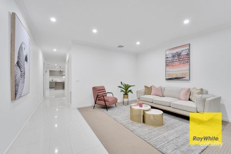 Property photo of 19 Swainson Close Tarneit VIC 3029
