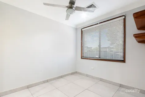 Property photo of 2 Cowper Circle Quakers Hill NSW 2763