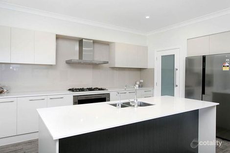 Property photo of 16 Wholahan Avenue Horsley NSW 2530
