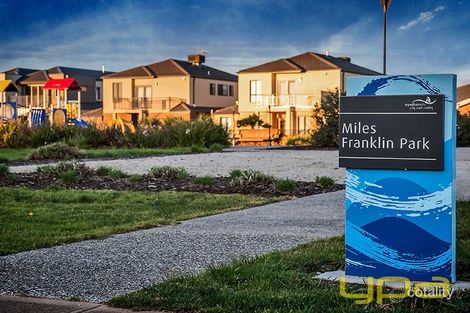 Property photo of 11 Dyson Way Point Cook VIC 3030