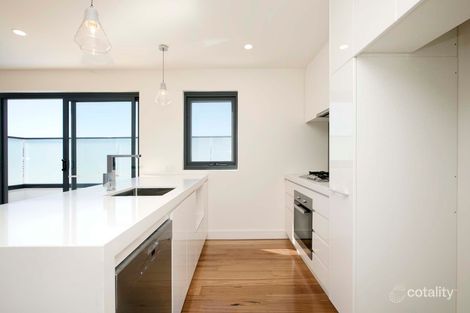 Property photo of 105/93 Truganini Road Carnegie VIC 3163