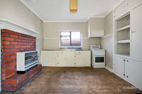 28 Lloyd Ave, Reservoir, VIC 3073