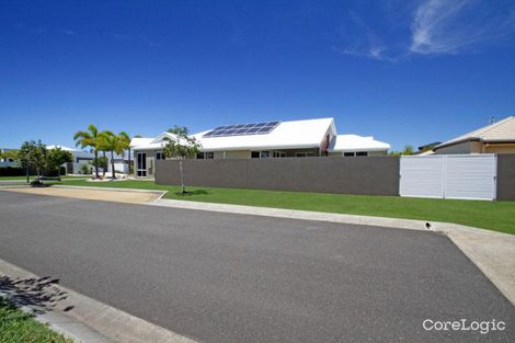 Property photo of 2 Abaco Street Parrearra QLD 4575