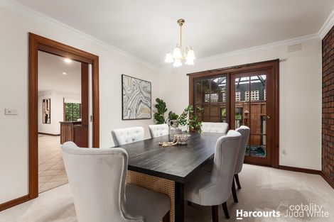 Property photo of 2 Wilton Crescent Wheelers Hill VIC 3150