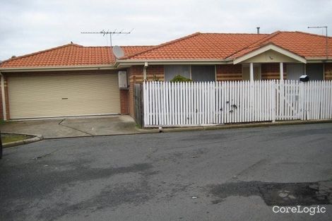 Property photo of 2/80 Leslie Street St Albans VIC 3021