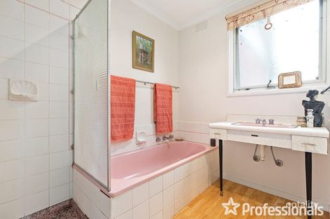 Property photo of 14 Orloff Court Burwood East VIC 3151