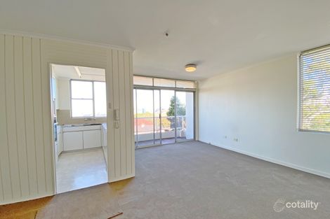 Property photo of 18/26-30 Cranbrook Avenue Cremorne NSW 2090