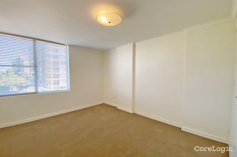 Property photo of 18/26-30 Cranbrook Avenue Cremorne NSW 2090