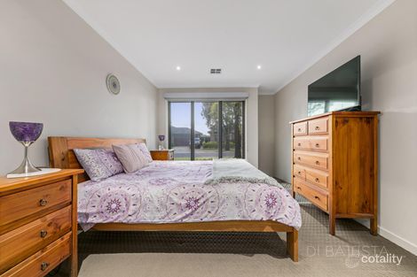Property photo of 23 Belleview Crescent Beveridge VIC 3753