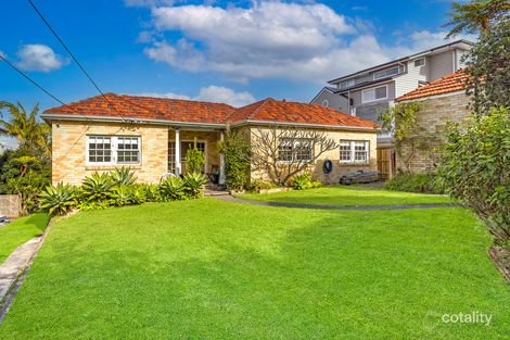 Property photo of 13 De Chair Road Narraweena NSW 2099