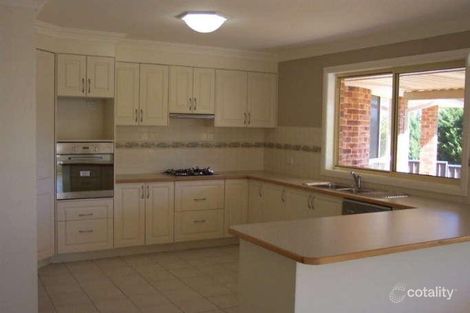 Property photo of 14 Narang Place Cowra NSW 2794