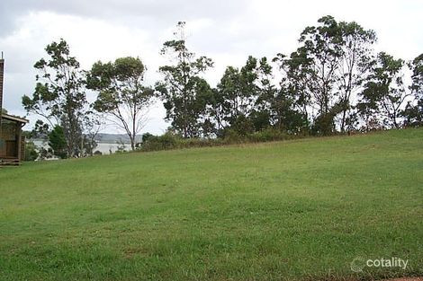 8 Tina Ave, Lamb Island, QLD 4184