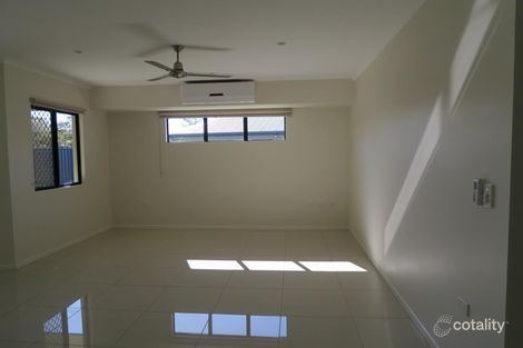 Property photo of 16 Eagle Terrace Rocky Point QLD 4874