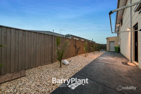 Property photo of 49 Skyline Drive Officer VIC 3809