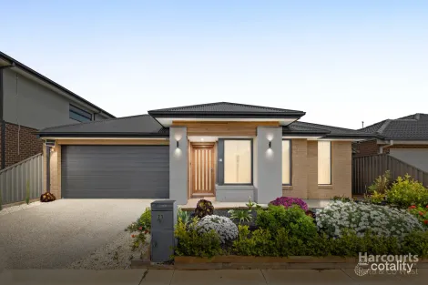 21 Eaglemont Dr, Strathtulloh, VIC 3338