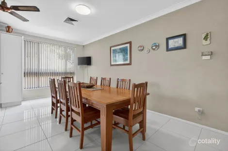 Property photo of 4 Hicks Place Kings Langley NSW 2147