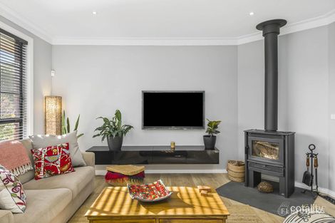 Property photo of 15 McMahon Road Reservoir VIC 3073