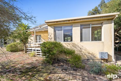 Property photo of 2 Valley Road Halls Head WA 6210