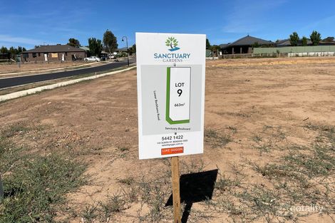 9 Sanctuary Bvd, Maiden Gully, VIC 3551