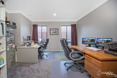 Property photo of 7 Pioneers Crescent Pakenham VIC 3810