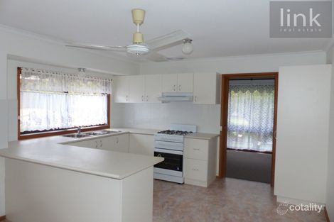 Property photo of 16 Roseland Road Wodonga VIC 3690