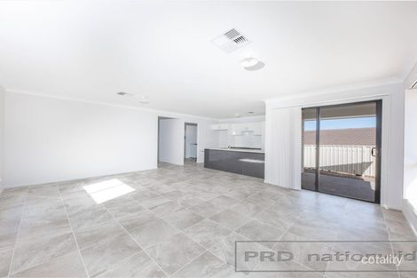 Property photo of 6 Barbara Court Rutherford NSW 2320