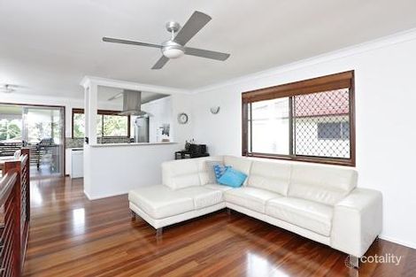 56 Warner St, Wellington Point, QLD 4160