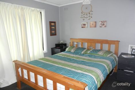 Property photo of 12 Kullaroo Road Summerland Point NSW 2259