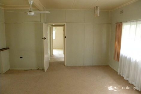 Property photo of 9 Bruce Street Young NSW 2594