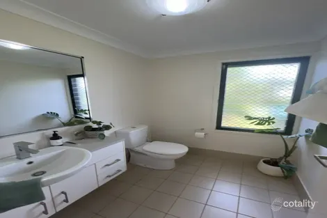 Property photo of 2/11 Yileen Court Rocky Point QLD 4874