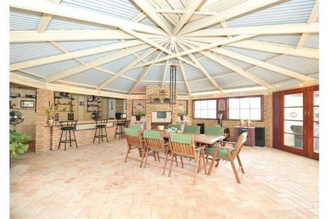 Property photo of 12 Glencoe Place Cooloongup WA 6168