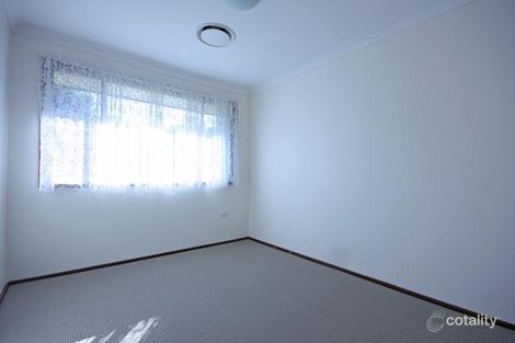 Property photo of 11 Hartley Place Ruse NSW 2560