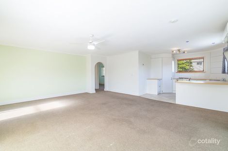 Property photo of 17 Huth Street Labrador QLD 4215