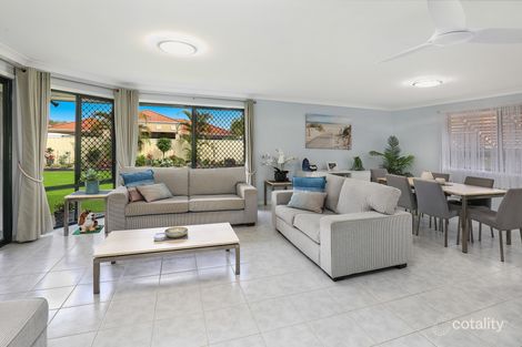 Property photo of 8 Gillingham Place Pelican Waters QLD 4551