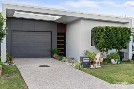 30 Nicholas St, Nirimba, QLD 4551