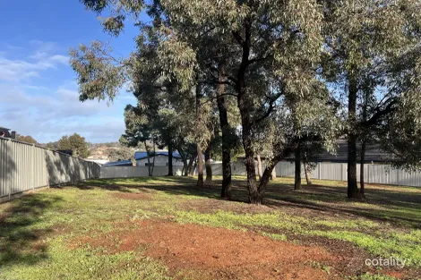 59 Browning St, Kangaroo Flat, VIC 3555