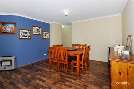 Property photo of 51 Bondi Crescent Warnbro WA 6169