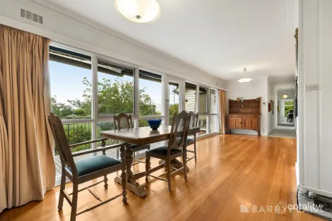 Property photo of 22 Barina Crescent Croydon VIC 3136