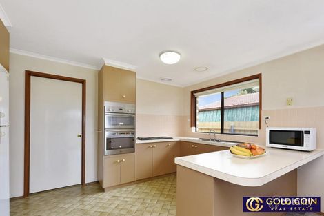Property photo of 44 Girvan Circuit Endeavour Hills VIC 3802