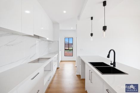 Property photo of 20 Wicklow Drive Melton South VIC 3338