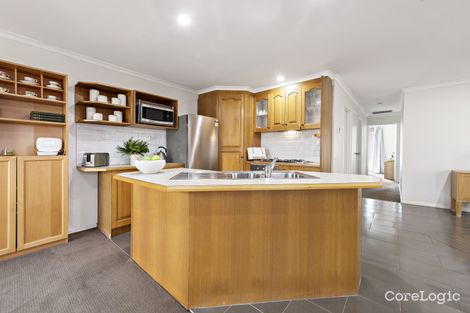 Property photo of 30 Allied Drive Carrum Downs VIC 3201