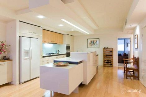 Property photo of 22/98 Thorn Street Kangaroo Point QLD 4169