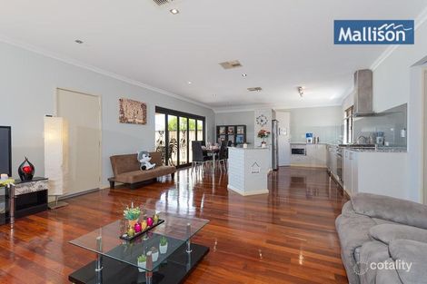 10 Vermillion Way, Success, WA 6164