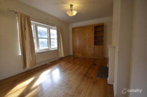 Property photo of 2/29-33 Hotham Street East Melbourne VIC 3002