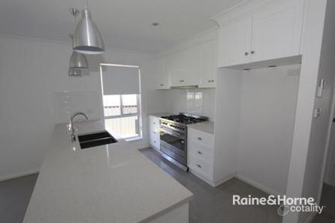 Property photo of 91 Brooklyn Drive Bourkelands NSW 2650